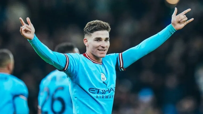 Con gol de Julián Álvarez, el Manchester City pasó a la final de la Champions