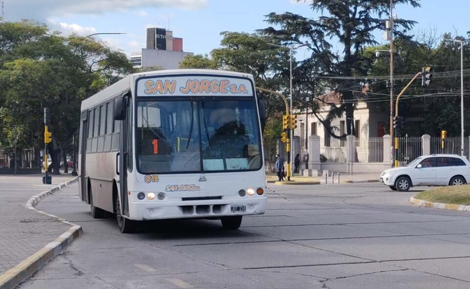 Hoy martes, paro de Transporte