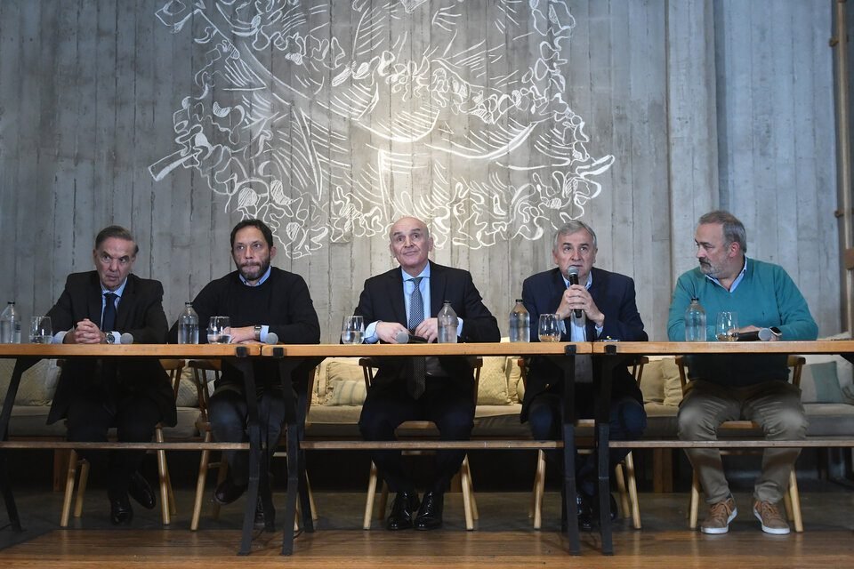 Jujuy: El PJ no apoya la cláusula Constituyente