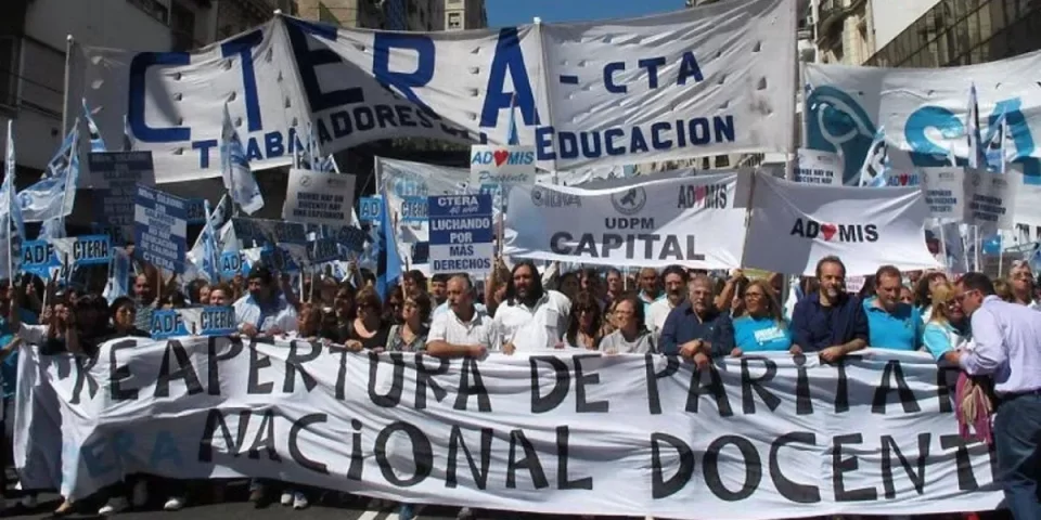 CETERA declaró paro nacional en apoyo docente
