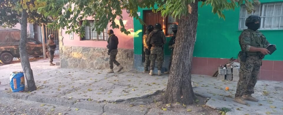 Jujuy: Detención y allanamiento en barrio Moreno