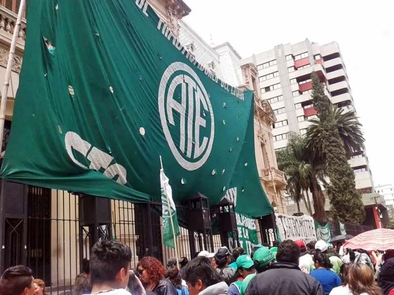 ATE anunció paro provincial por 48hs