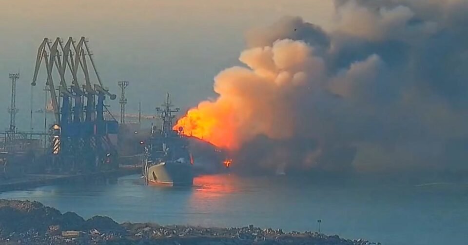 Ucrania dañó un buque ruso en el Mar Negro