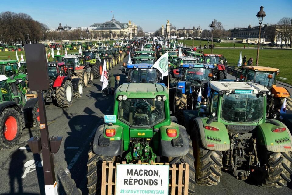 Los Agricultores bloquearán la capital de Francia