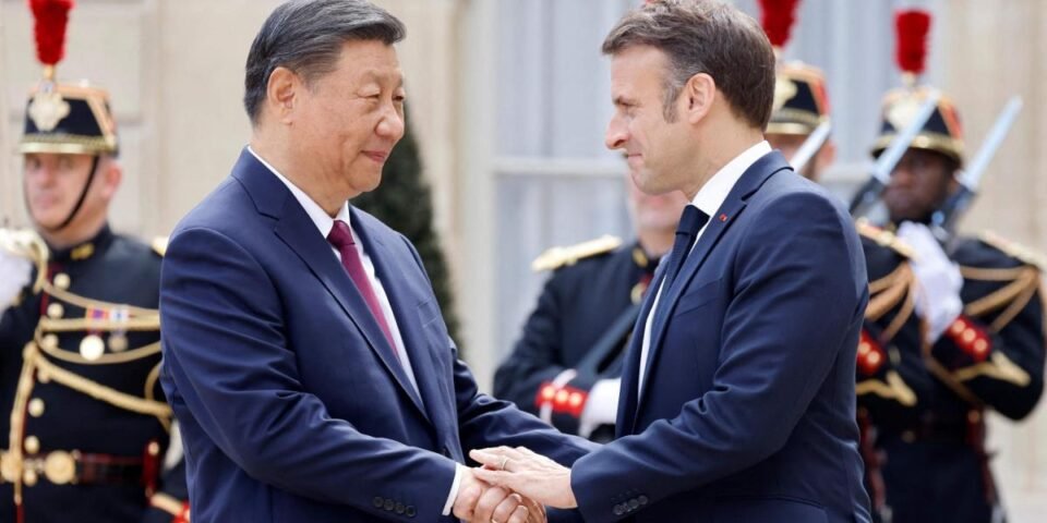Xi Jinping comenzó su visita en Francia 