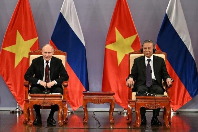 El Presidente de Rusia mantuvo un encuentro en Vietnam 