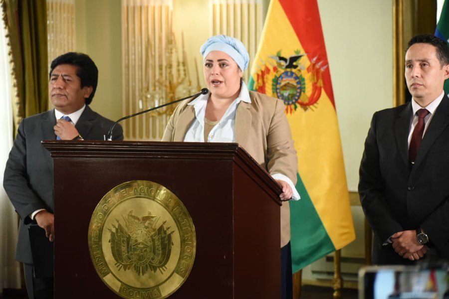 Bolivia convocó al Embajador Argentino, tras un mensaje de Milei 