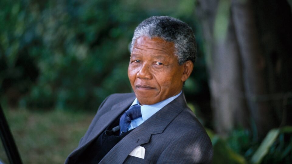 Hoy 18 de Julio: Nació Nelson Mandela
