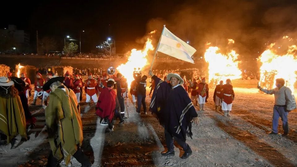 Continúa la campaña para crear mil antorchas para el Éxodo Jujeño