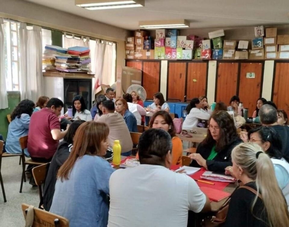 Pospusieron la Jornada Institucional prevista para el lunes 