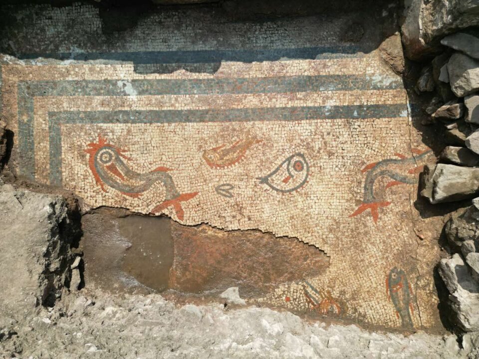 Descubren un mosaico de 2.000 años de antigüedad 
