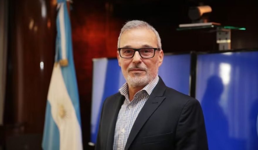 Renunció el Ministro de Salud 