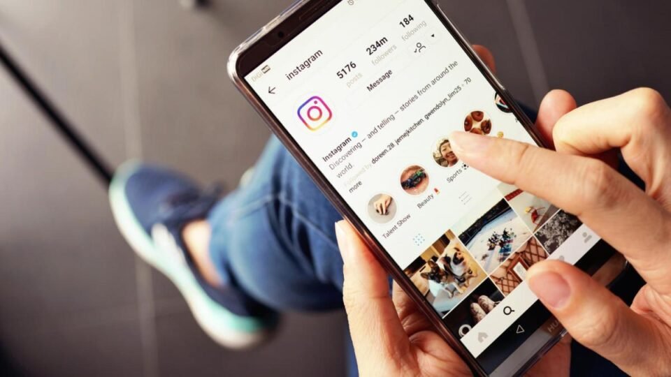 Instagram obligará a los adolescentes a tener cuentas protegidas 