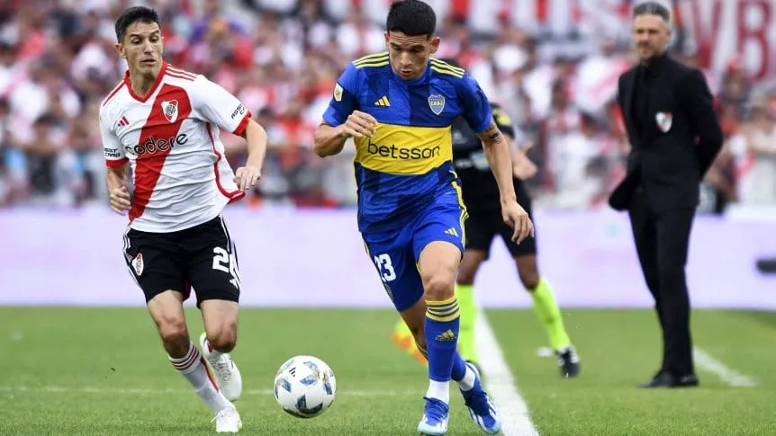 Liga Profesional de Fútbol: Boca Juniors vs. River Plate 