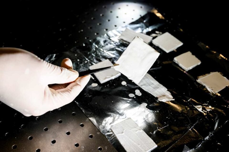 Inventan un nuevo color de pintura con climatización 