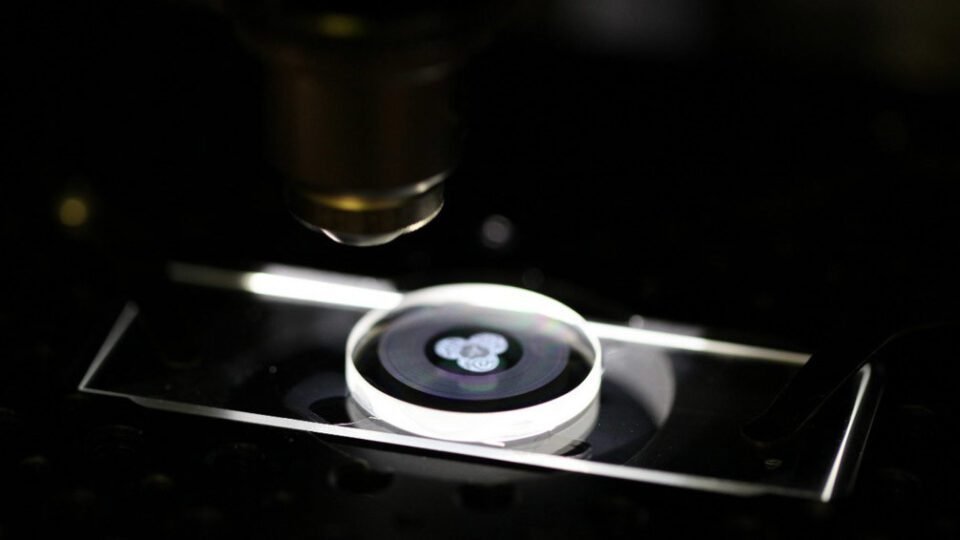 Inventaron un dispositivo de almacenamiento indestructible 