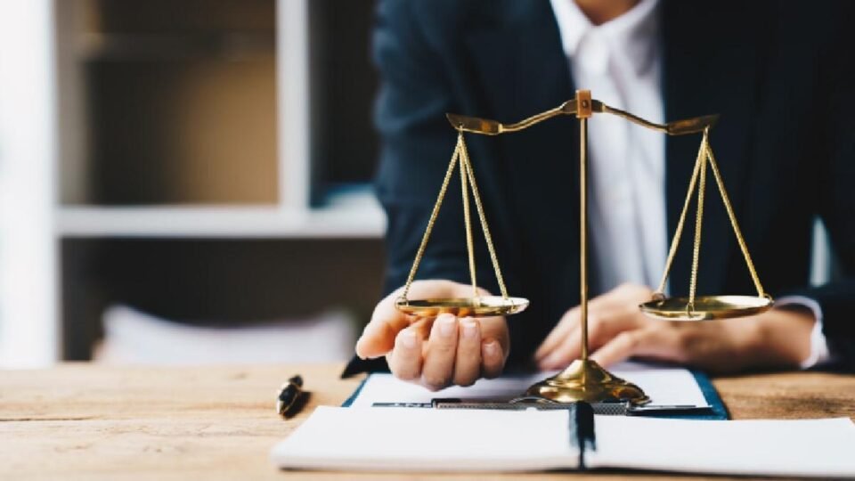 Hoy 3 de febrero, Día Internacional del Abogado