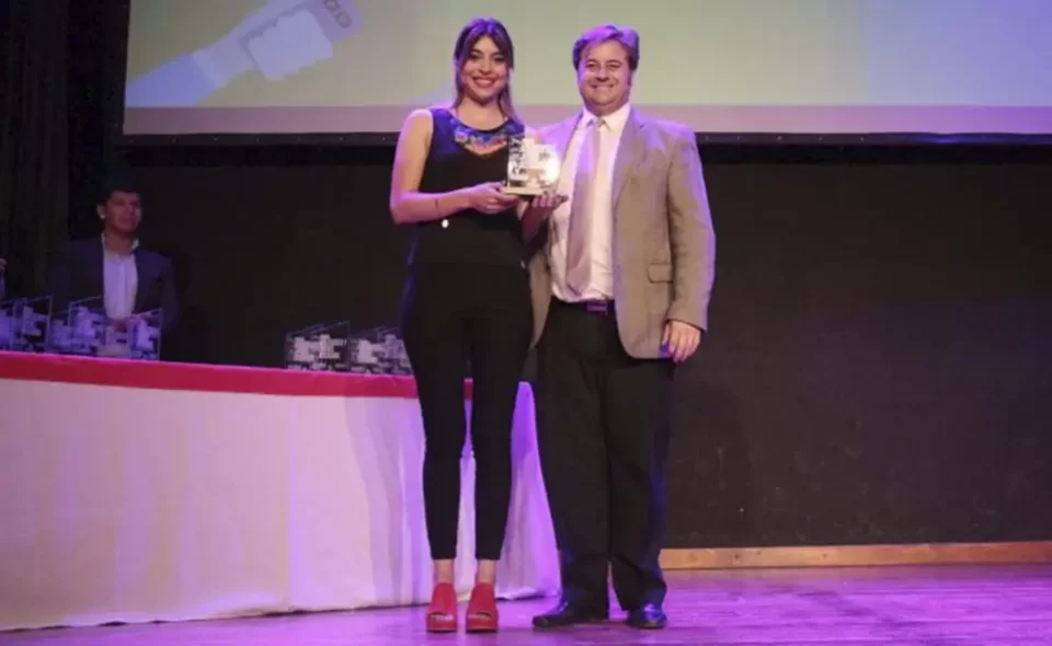  Extendieron las inscripciones para los Premios Adolescentes y Jóvenes Destacados 