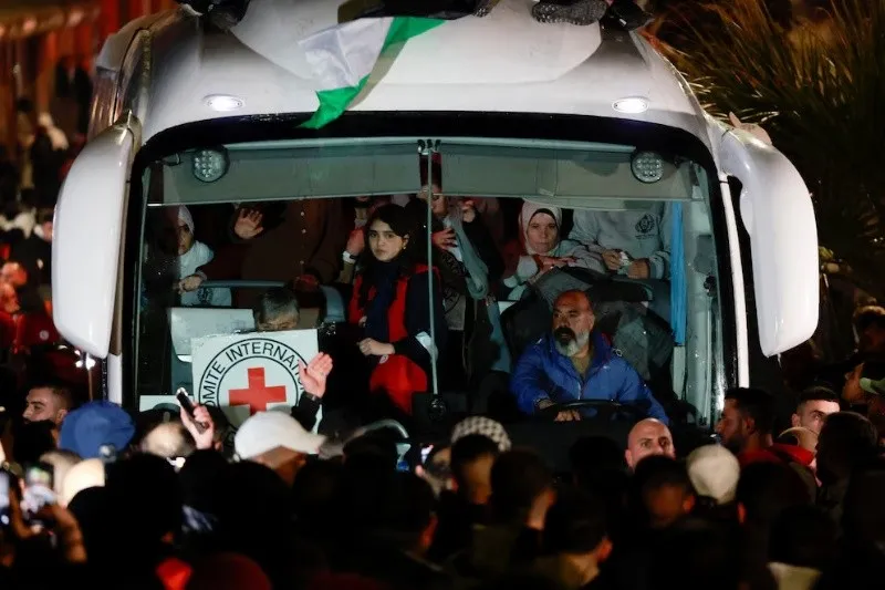 Israel liberó 90 prisioneros 