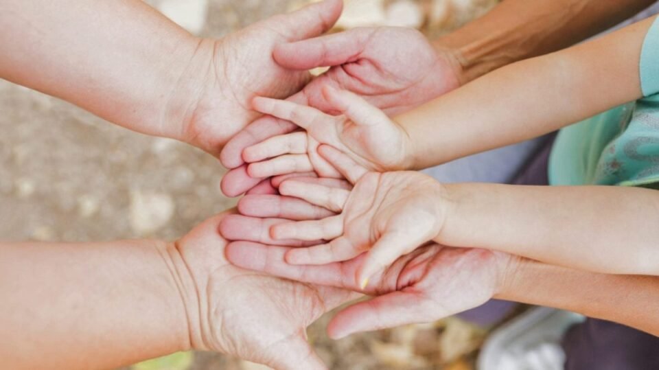 Convocan a Familias de Acogimiento