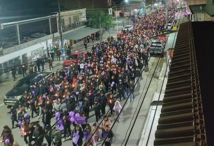 Realizaron una masiva marcha para exigir justicia por Tamara Fierro 