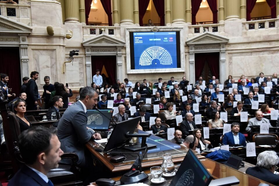 Aprobaron un aumento del 7,2% a las Jubilaciones 