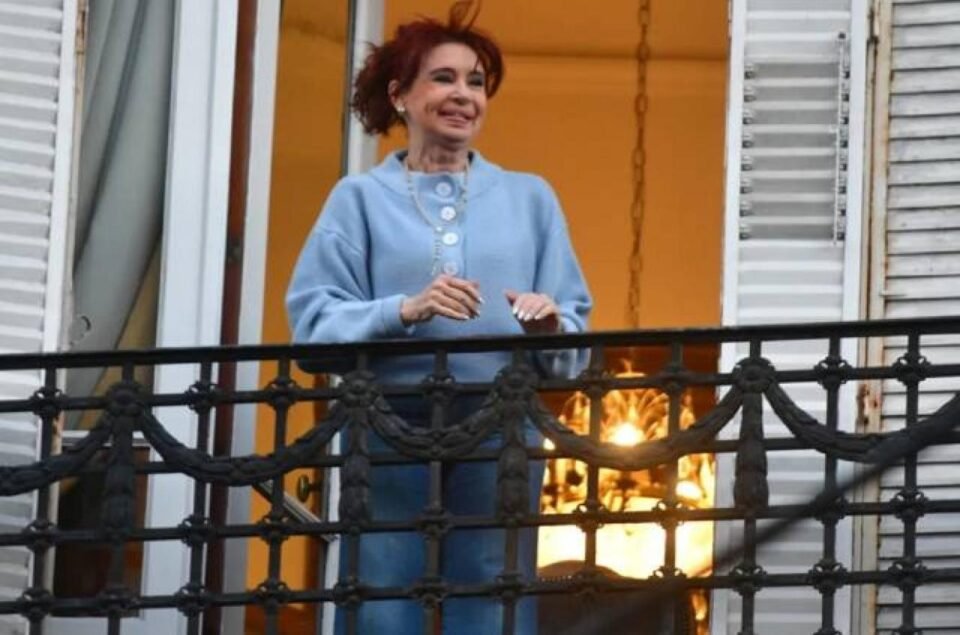 Rechazaron un pedido de Cristina Kirchner para recibir visitas 