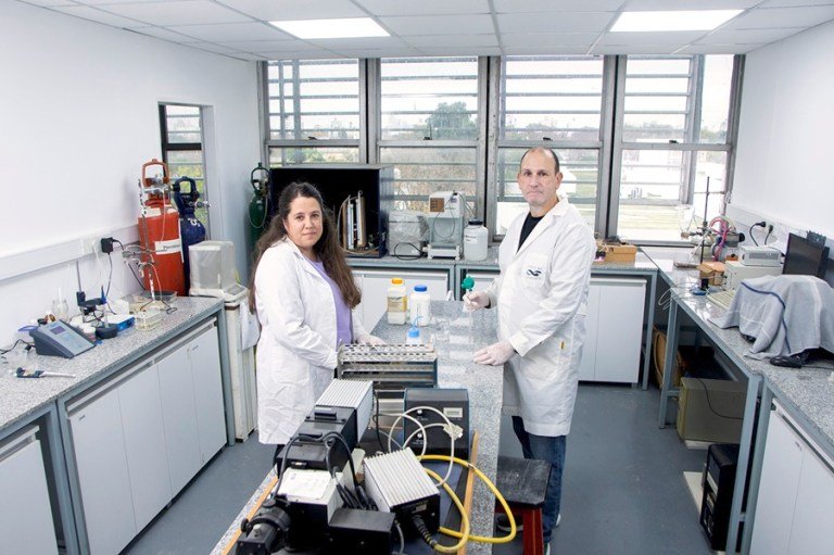 Desarrollaron un sistema para eliminar el arsénico del agua 