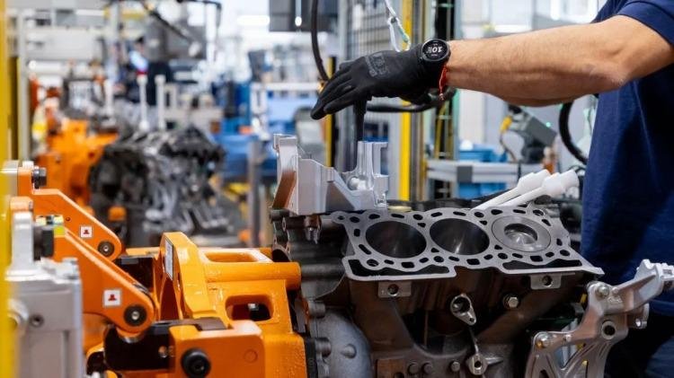 La economía se cayó 0,7% en el último mes 