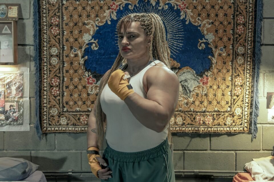 Estrenó “En el barro”, con un homenaje a Locomotora Oliveras 