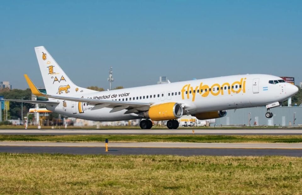 Flybondi lanza un 20% de descuento en vuelos a Jujuy 