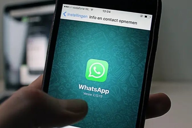 WhatsApp lanzó la traducción de mensajes 