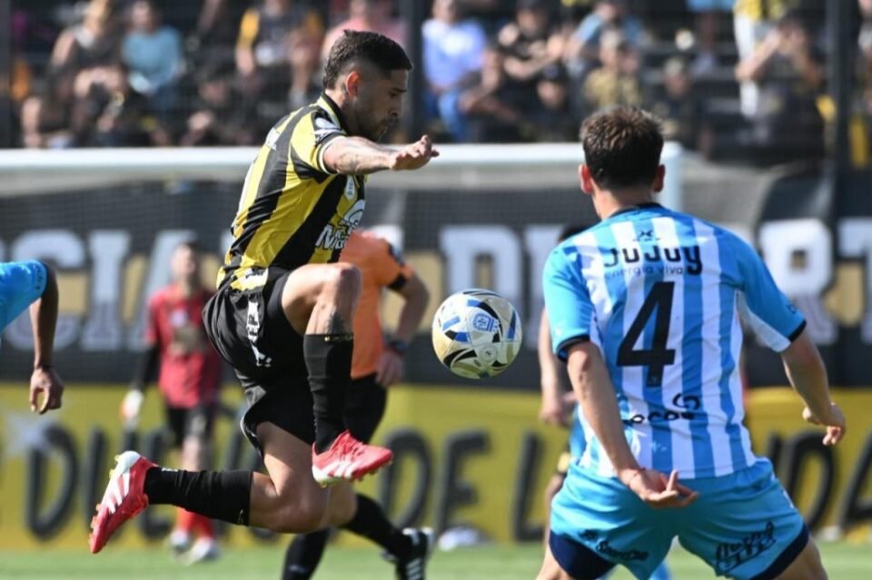 Gimnasia de Jujuy perdió ante Deportivo Madryn 