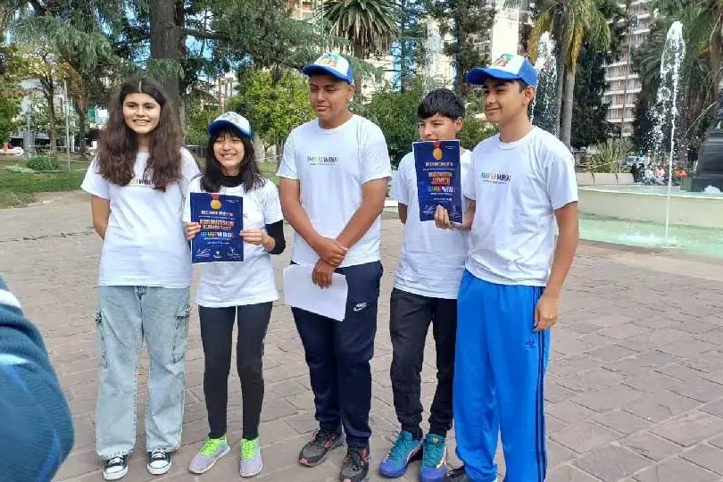 Estudiantes jujeños representarán al país en el Mundial de Robótica