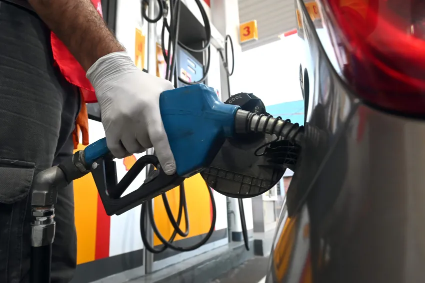 El Gobierno anunció aumentos en el combustible