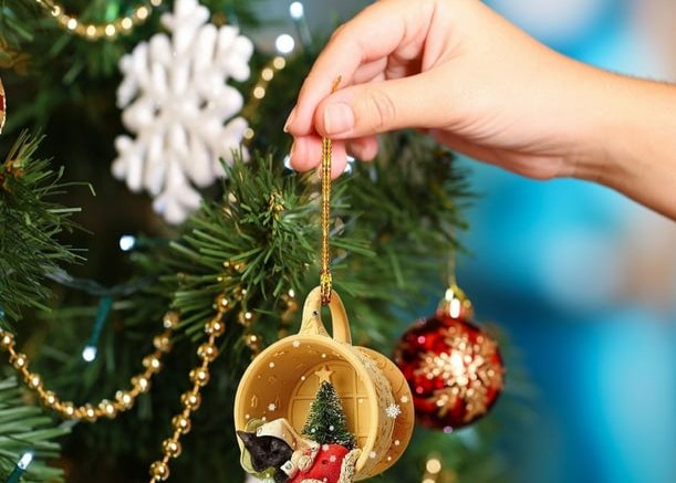 Qué elementos no pueden faltar en el Árbol de Navidad 