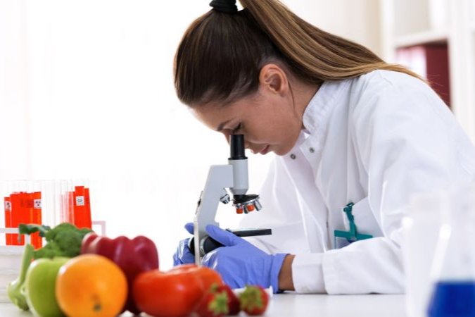 Hoy 29 de diciembre, Día Nacional del Bromatólogo