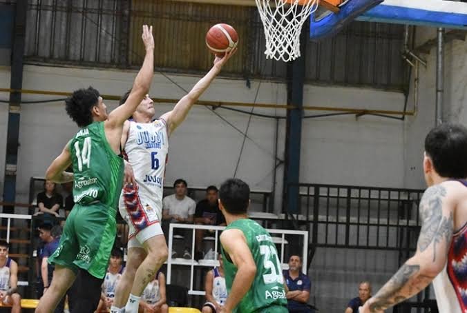 Jujuy Básquet perdió ante Barrio Parque en Córdoba 