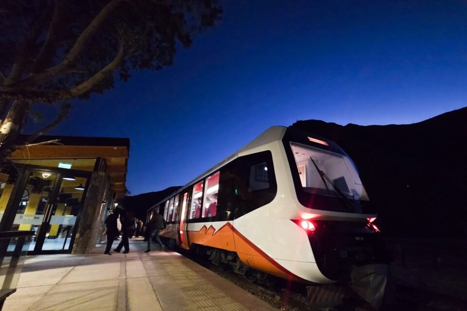 El Tren Solar renueva su experiencia nocturna