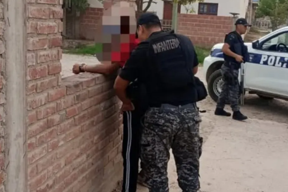 Un agresor fue detenido tras violar la restricción perimetral