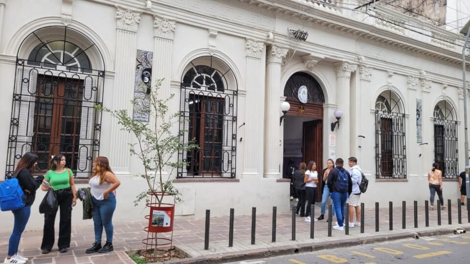 Últimos días para inscribirse en la Facultad de Humanidades