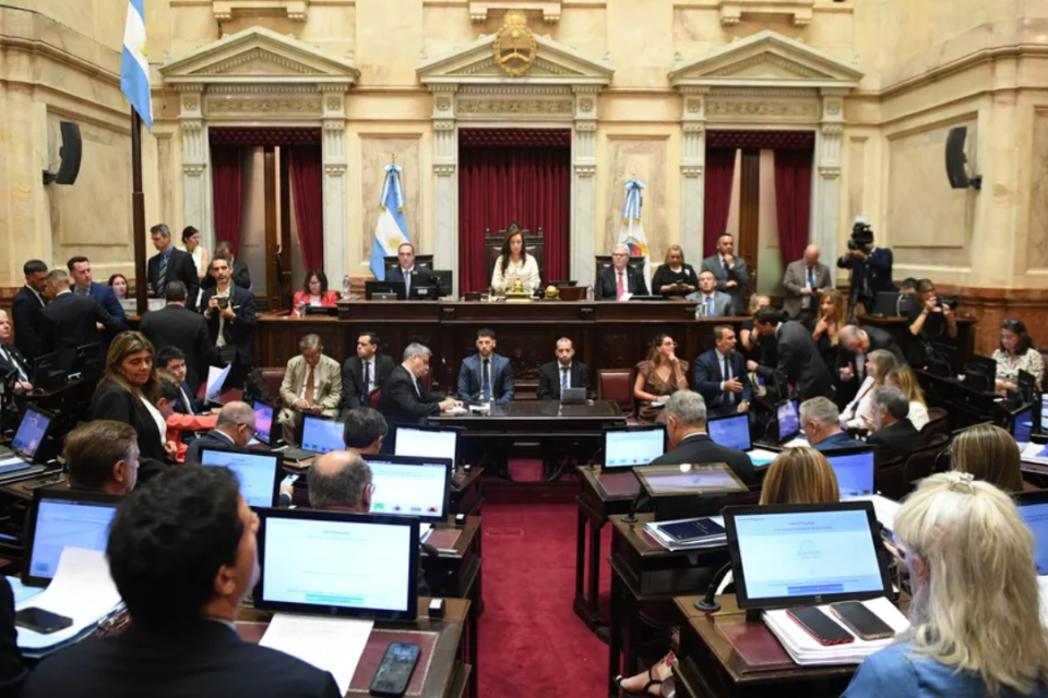 El Senado le dio media sanción a la Reforma Laboral 