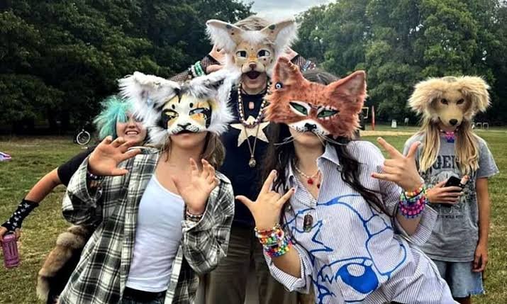 Quiénes son y cómo viven los therian 