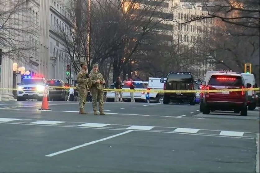 EEUU: Una camioneta se estrelló contra la Casa Blanca 