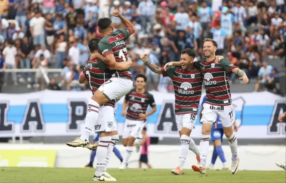 Gimnasia de Jujuy venció a Colegiales