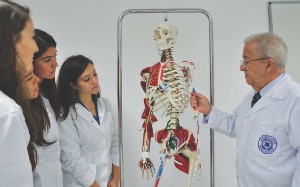 Comenzó el dictado de la carrera de Medicina en Jujuy