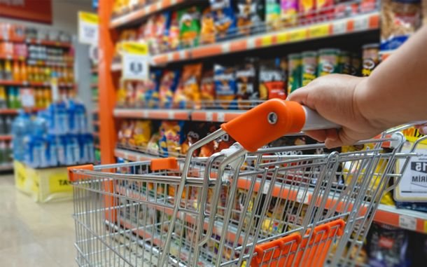 El consumo masivo cayó 6,3% 