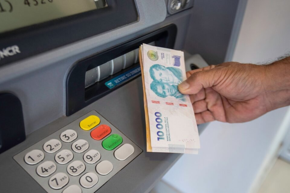 El viernes acreditarán el bono por el Día del Trabajador en Jujuy 