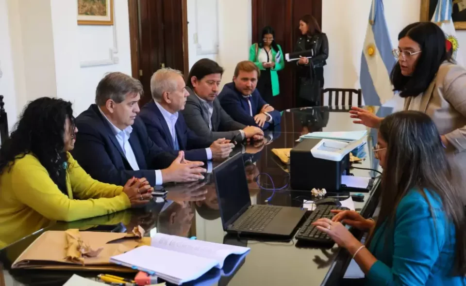 Realizaron la apertura de sobres para la licitación de la Zona Franca