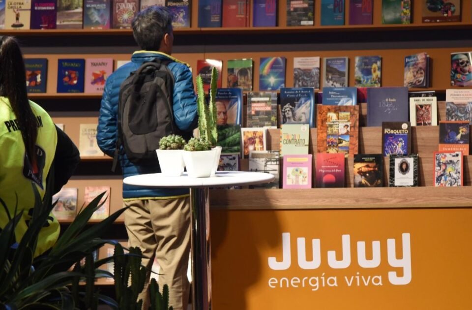 15 autores jujeños participan en la Feria Internacional del Libro 
